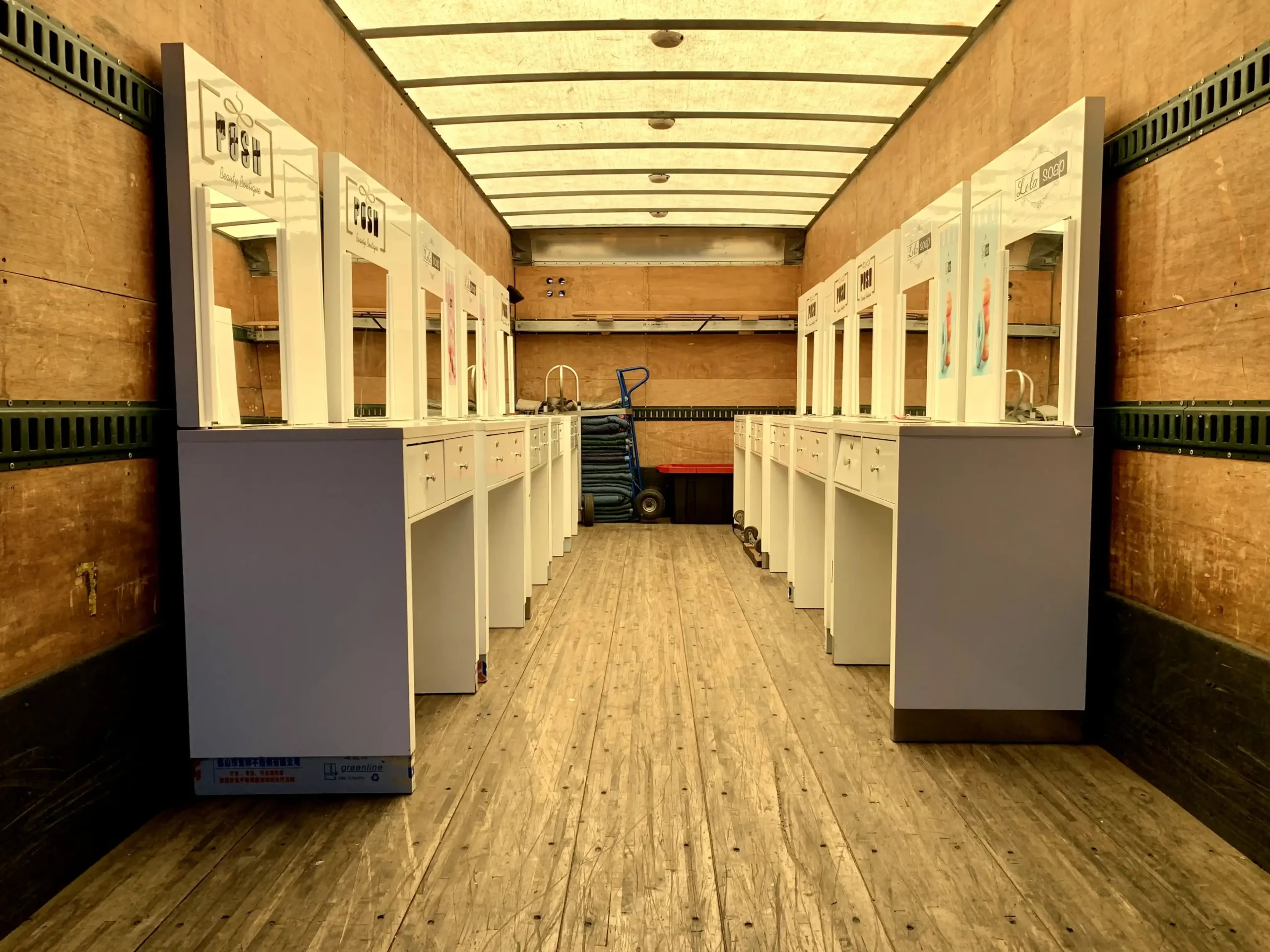 Commercial moving - photo 3